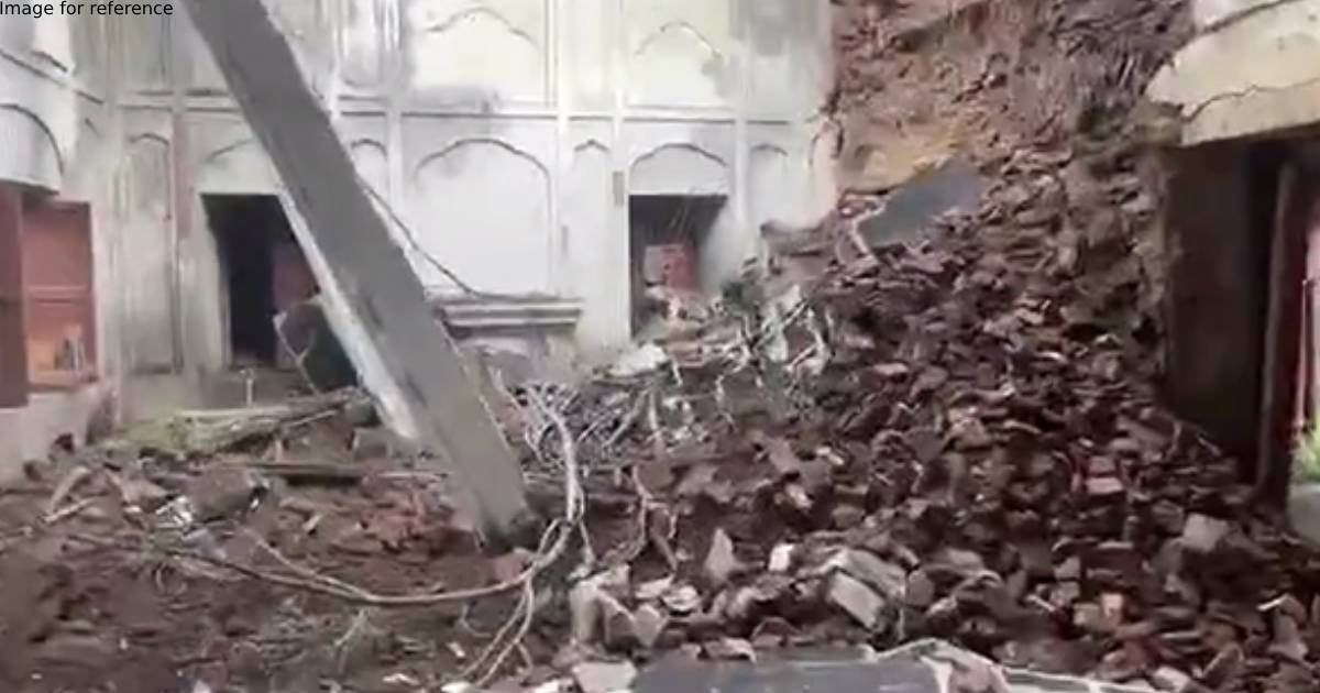Maharaja Ranjit Singh ancestral haveli in Pak collapses due to govt's negligence